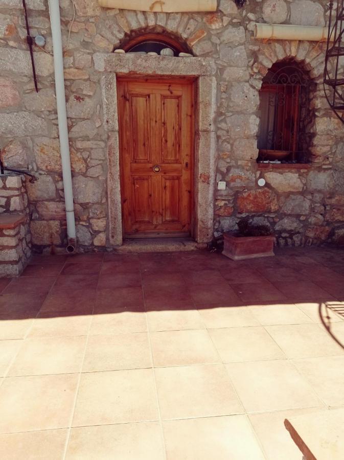 فيلا خيوسفي Traditional Stone House In Chios المظهر الخارجي الصورة